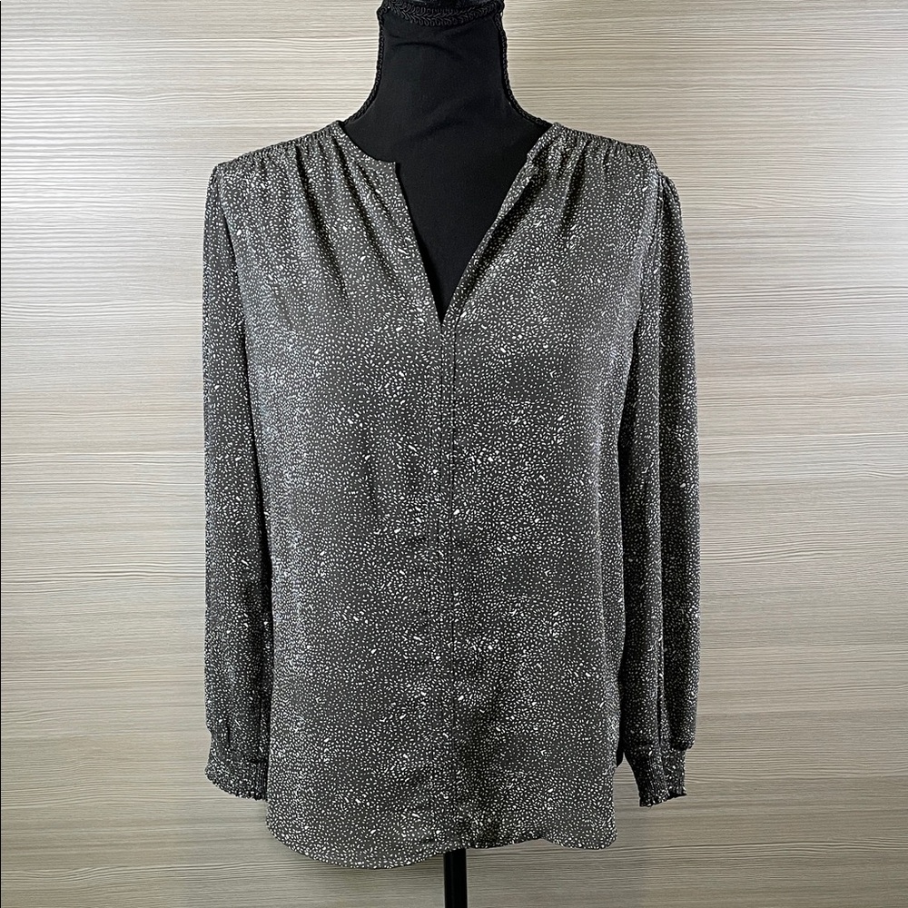 Monday Fun NEW Stitch Fix Speckled Gray and White Tunic Blouse | XS